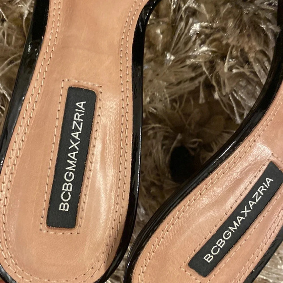 BCBGMaxAzria heels size 7 - Picture 5 of 6
